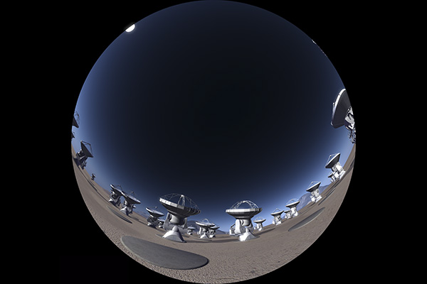 アルマ望遠鏡パラボラアンテナ一斉作動3